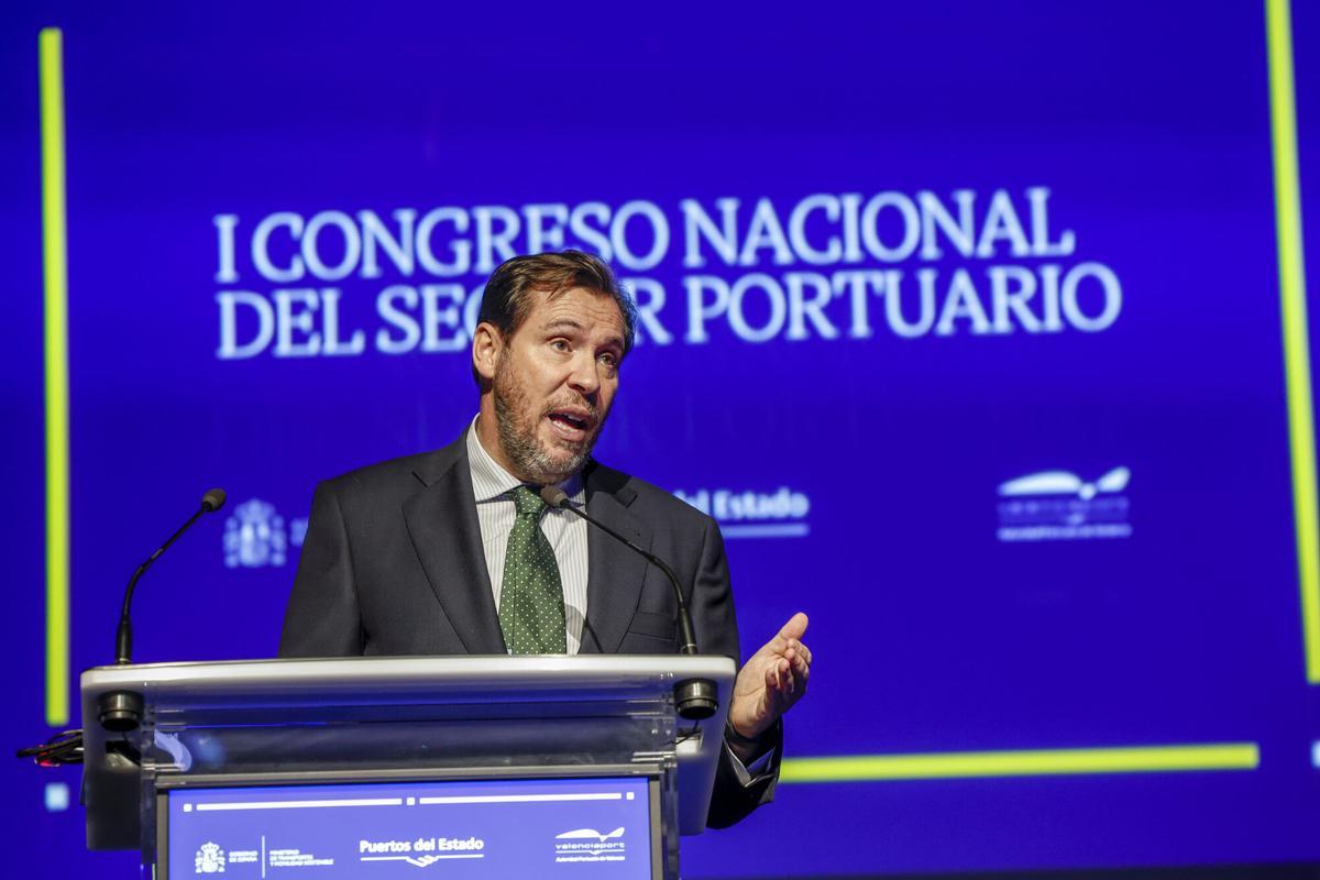 El ministro Óscar Puente habló de las obras del corredor mediterráneo en un congreso en València.