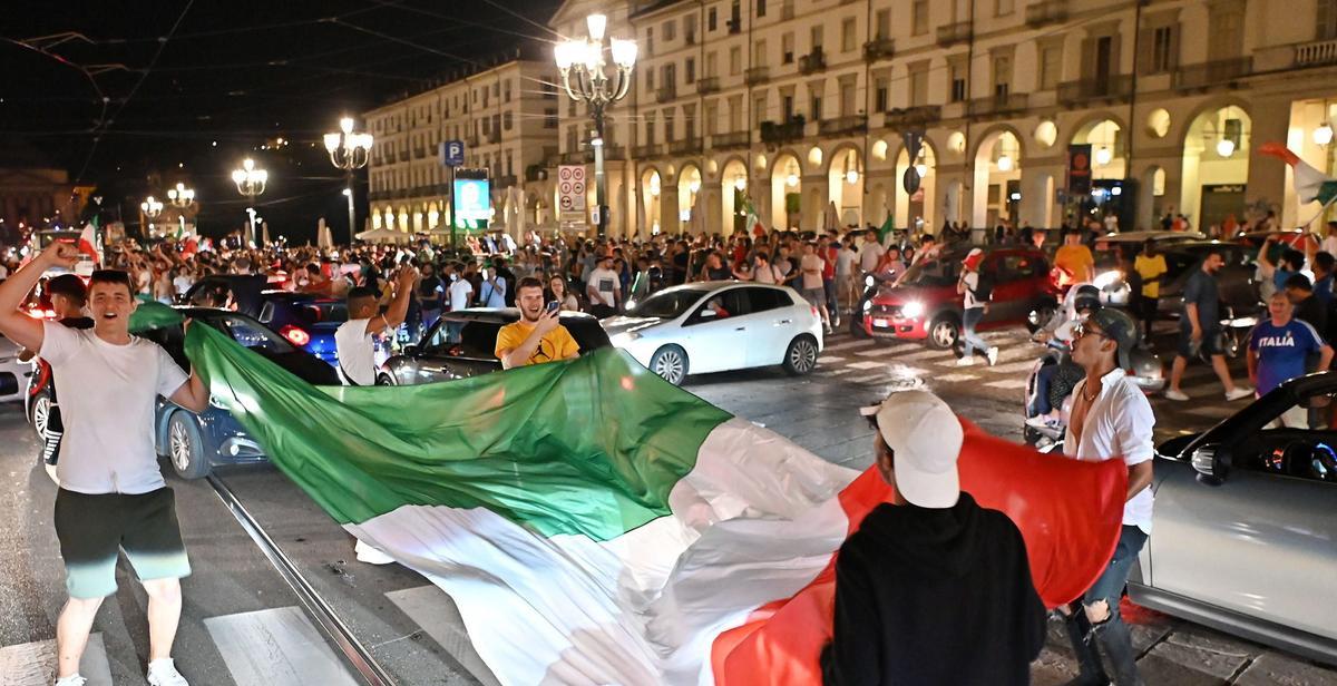 UEFA EURO 2020 Italian fans