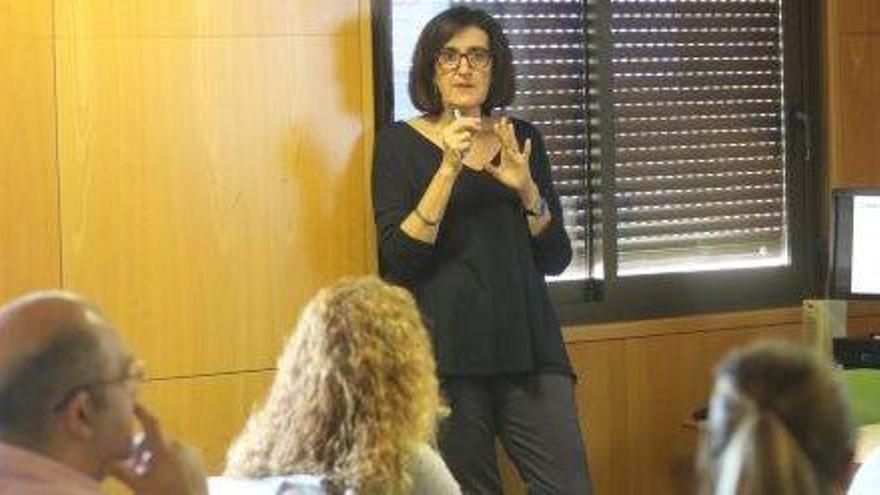 Carmen Jiménez, ayer durante la presentación de la Estrategia de Ictus de Balears.