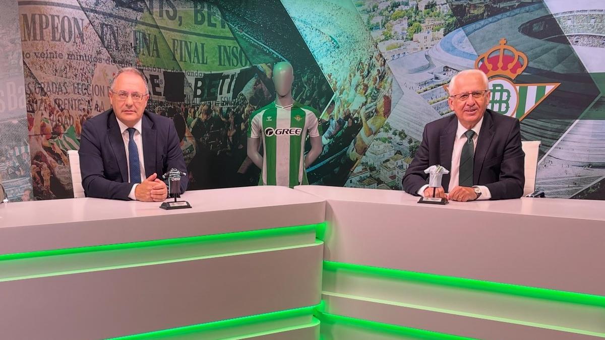 Federico Martínez Feria y Ozgur Unay hablan en los medios del Betis sobre las obras del Benito Villamarín.