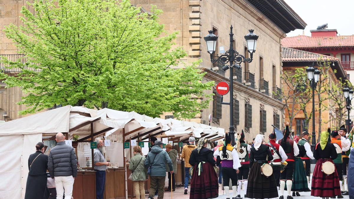 Plaza Porlier. Mercado ecológico y artesano