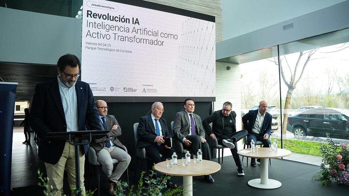 Acto de apertura de la Cátedra Atmira Open AI y Big Data en la Universidad de Córdoba.