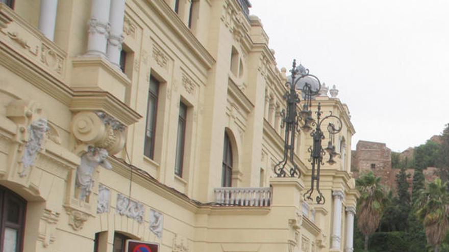 Lugar. La calle Roma, cortada al tráfico donde se produjo el robo.