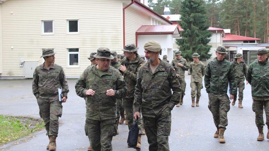 Militares de Cerro Muriano visitan Letonia para preparar la próxima misión con la OTAN