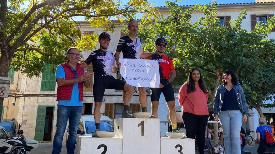 Éxito de participación en la carrera solidaria 'Volta am sitra' de Porreres