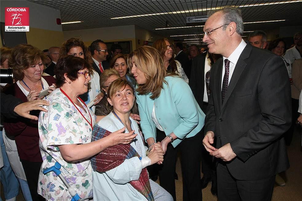 Fotogalería: La Reina Doña Sofía inaugura el acto central del 40º aniversario del Hospital Reina Sofía