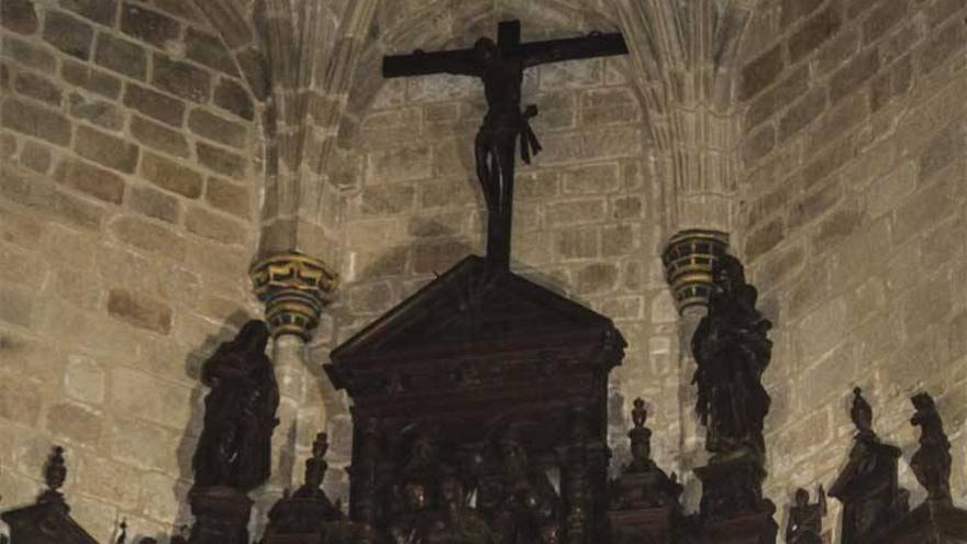 La concatedral de Cáceres reclama a la diputación que devuelva El Calvario