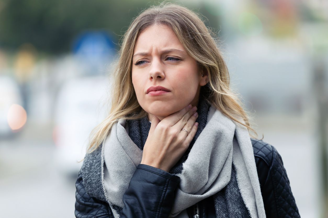 El dolor de garganta es muy común con la llegada de las bajas temperaturas