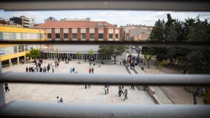 Patio de un instituto público catalán este curso