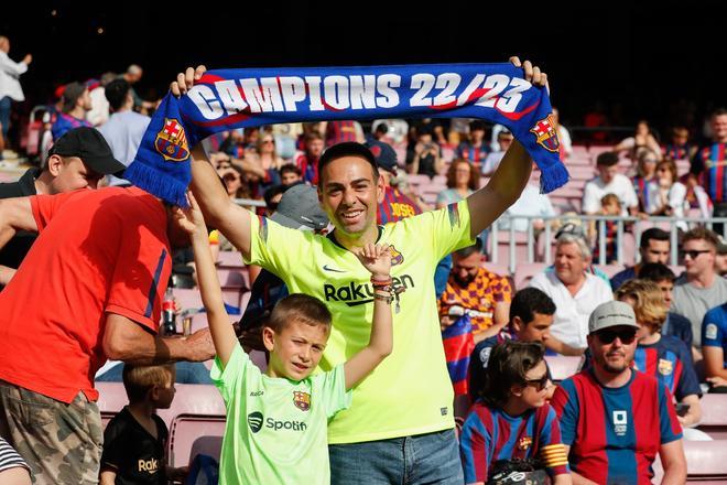 Las imágenes del último partido del Barça en Camp Nou antes de la remodelación