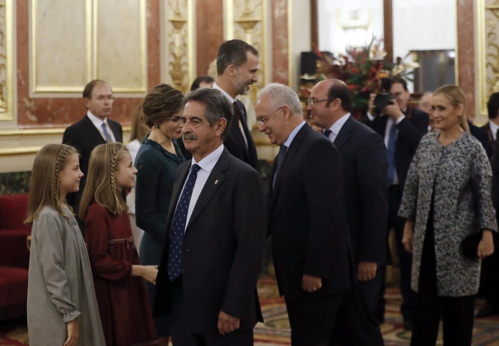 Leonor y Sofía, protagonistas en el Congreso