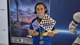 Marta Frías, la nueva promesa del ajedrez cordobés que con nueve años ya es campeona de España