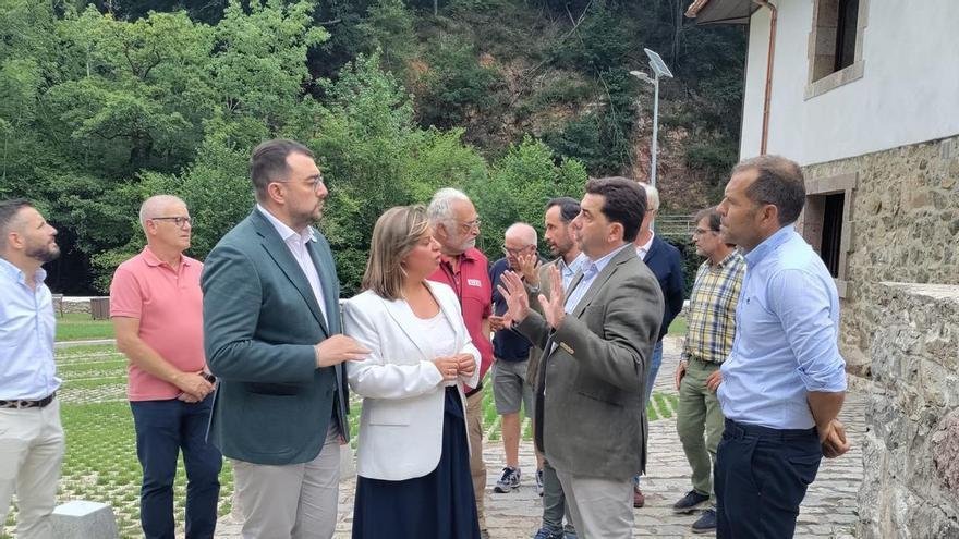 El nuevo aparcamiento en la finca Les Llanes