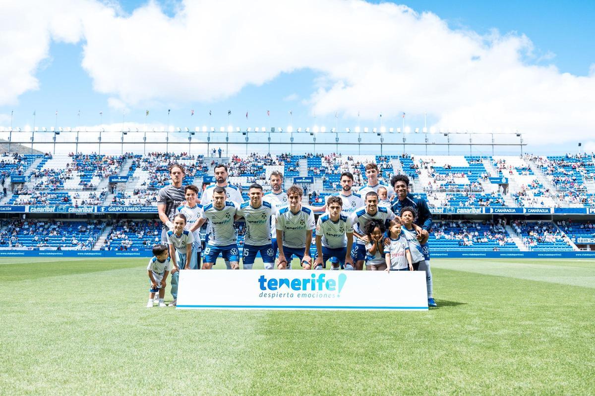 Alineación titular del Tenerife.