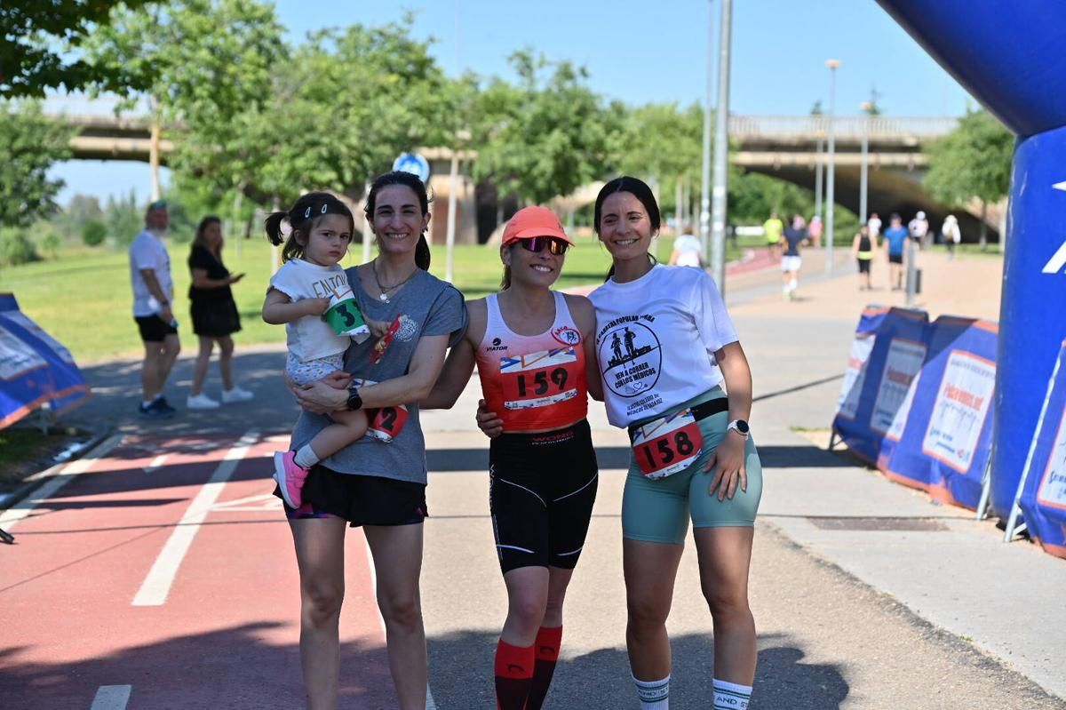 Fotogalería | El Colegio de Médicos de Badajoz echa a correr: "Menos pastillas y más zapatillas"