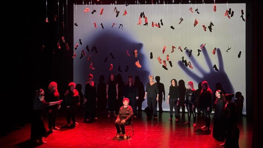 Una imatge de l'estrena de l'obra a l'Empordà.