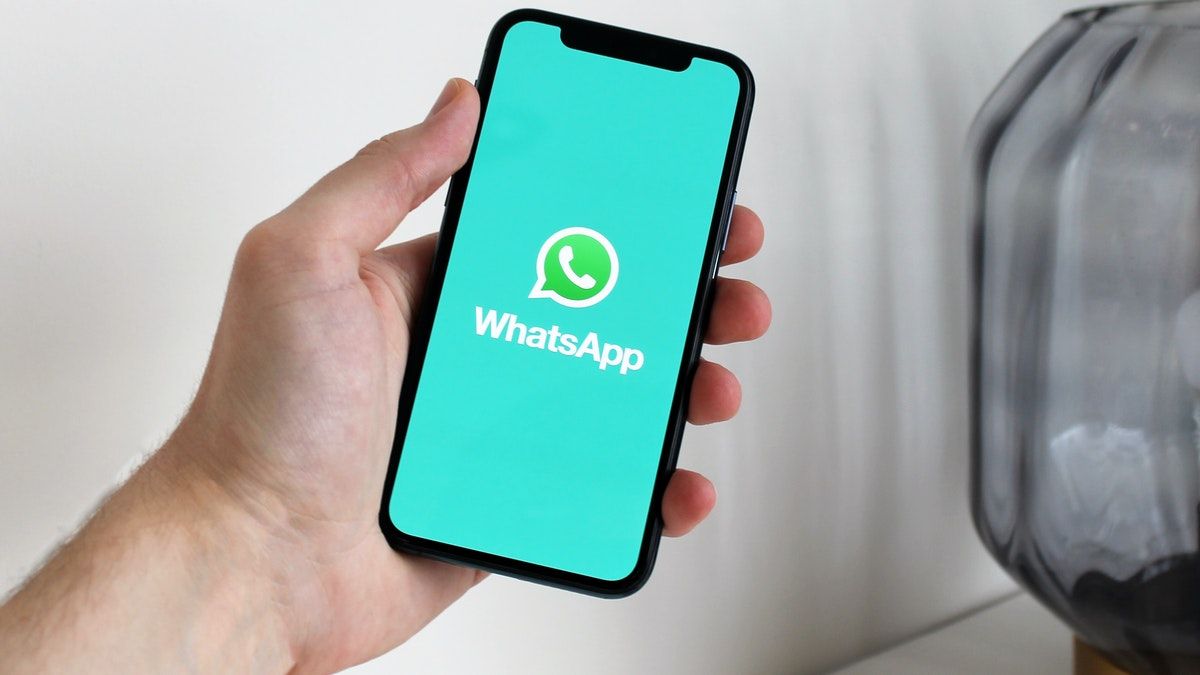 Descubre cómo saber si WhatsApp se ha caído y está fuera de servicio