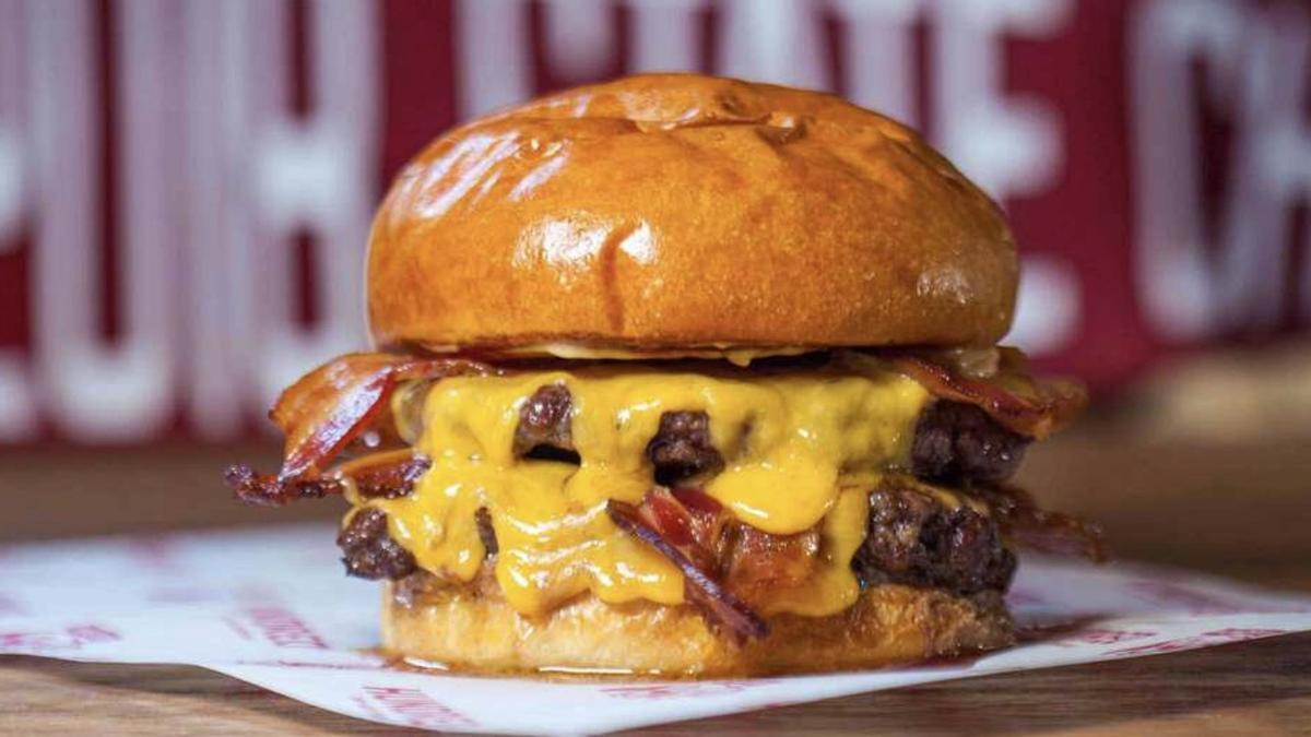 La Singular de Hundred Burgers.
