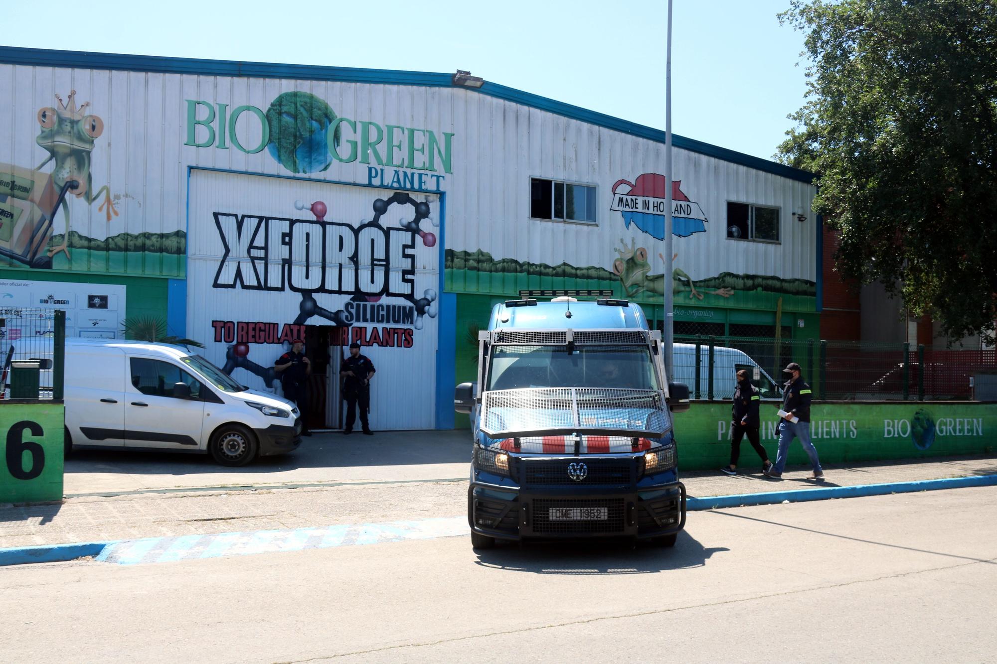 Escorcoll policial a l'empresa Bio Green Planet al polígon Mas Xirgu de Girona