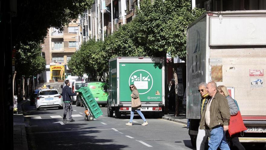 El registro de carga y descarga sigue en 'periodo de prueba' todo el mes