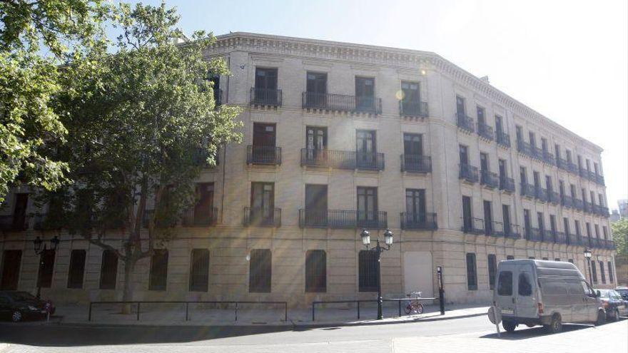 Edificio del cuartel de Pontoneros que será rehabilitado en segundo lugar.