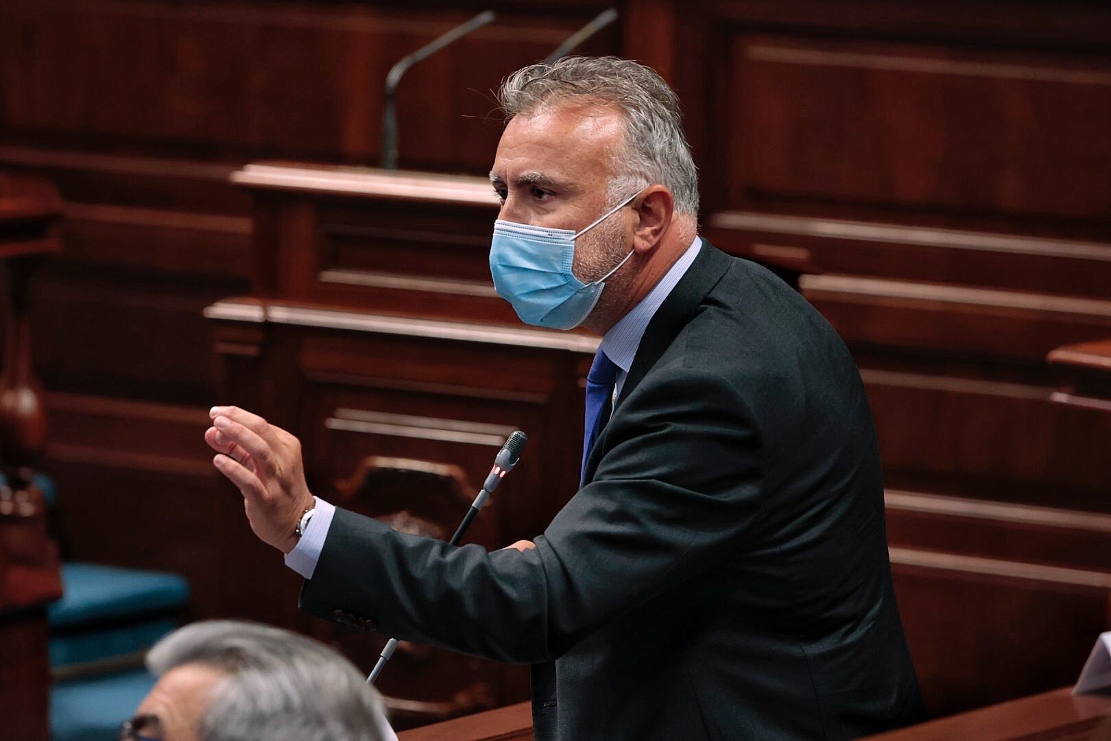 Pleno del parlamento de Canarias