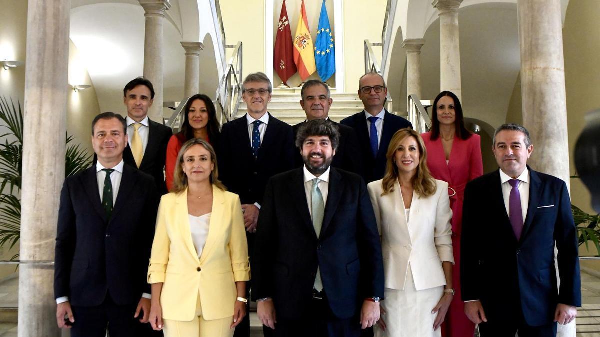 Todas las imágenes de la toma de posesión de los nuevos consejeros del Gobierno Regional