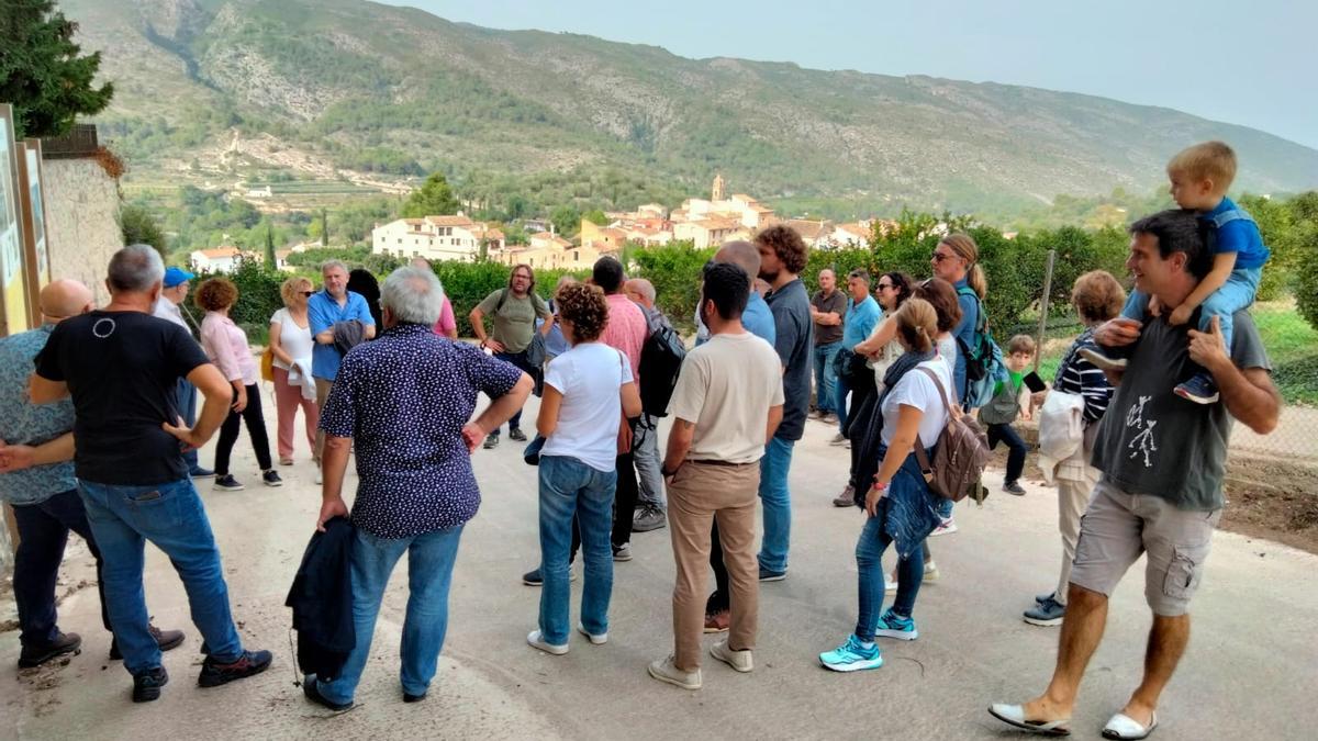 Participantes en las Jornades sobre la Repoblació Mallorquina celebradas en la Vall de Gallinera.