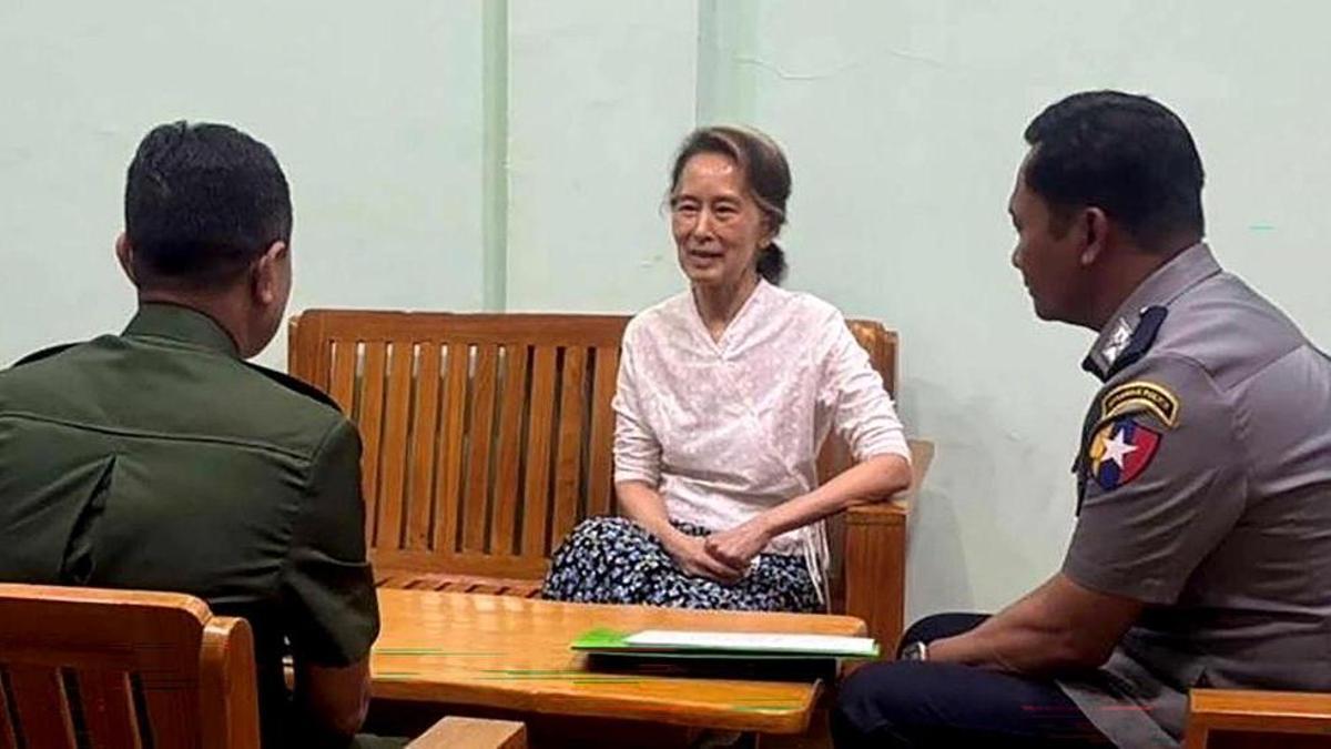 Birmania conmuta la condena de Aung San Suu Kyi a arresto domiciliario mientras la junta busca legitimidad — image 1