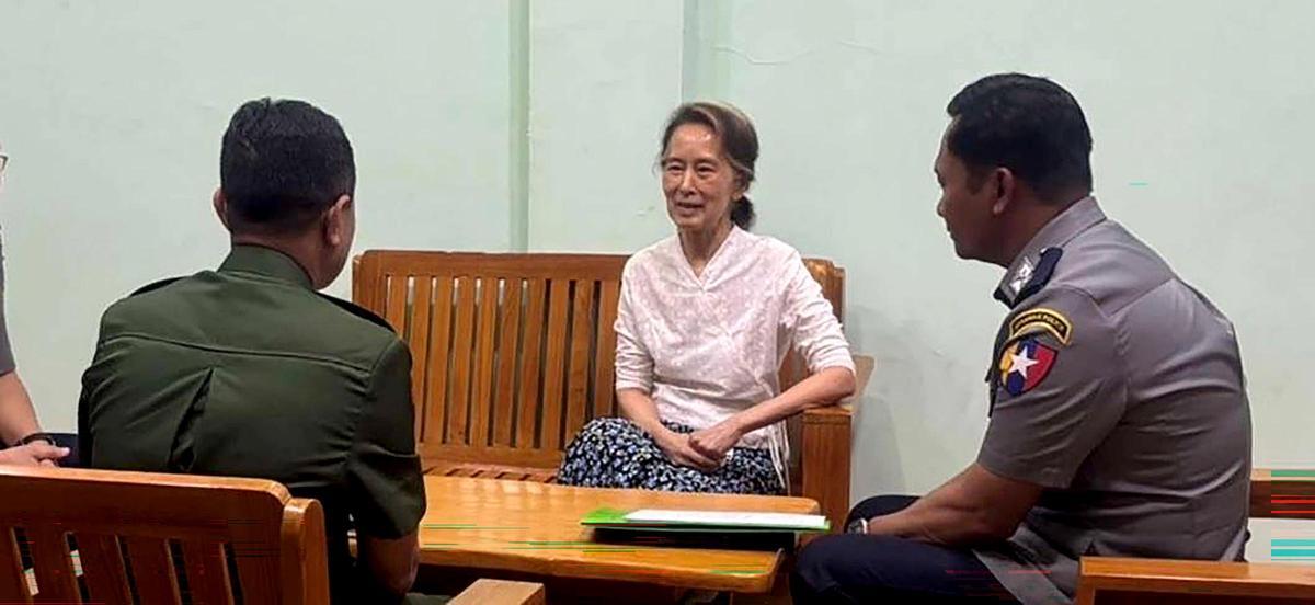 Birmania conmuta la condena de Aung San Suu Kyi a arresto domiciliario mientras la junta busca legitimidad — image 2