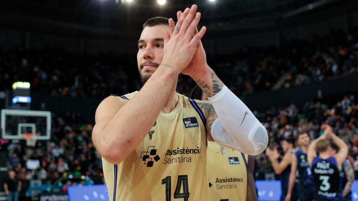 Willy Hernangómez: “Estoy encantado de como me están apretando en cada entrenamiento para llegar a ser el mejor jugador que puedo ser”