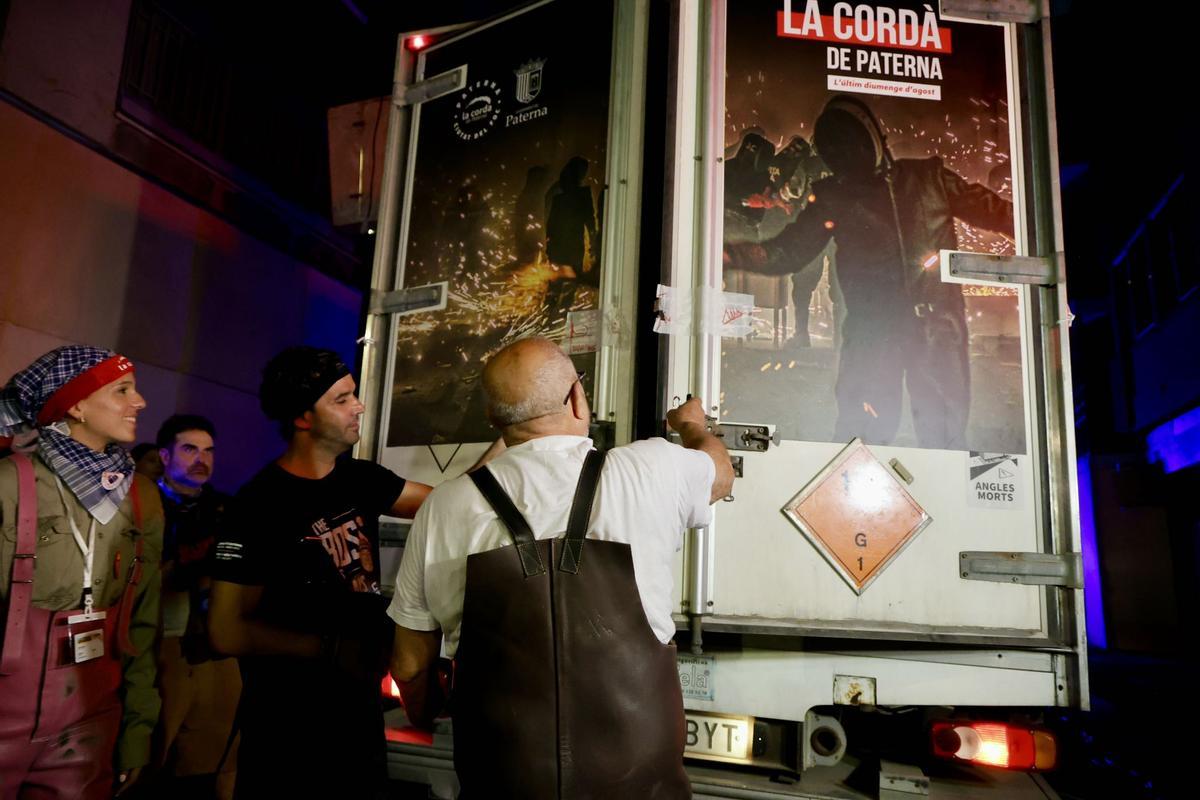 La Cordà de Paterna en fotos: Así ha sido el espectáculo pirotécnico