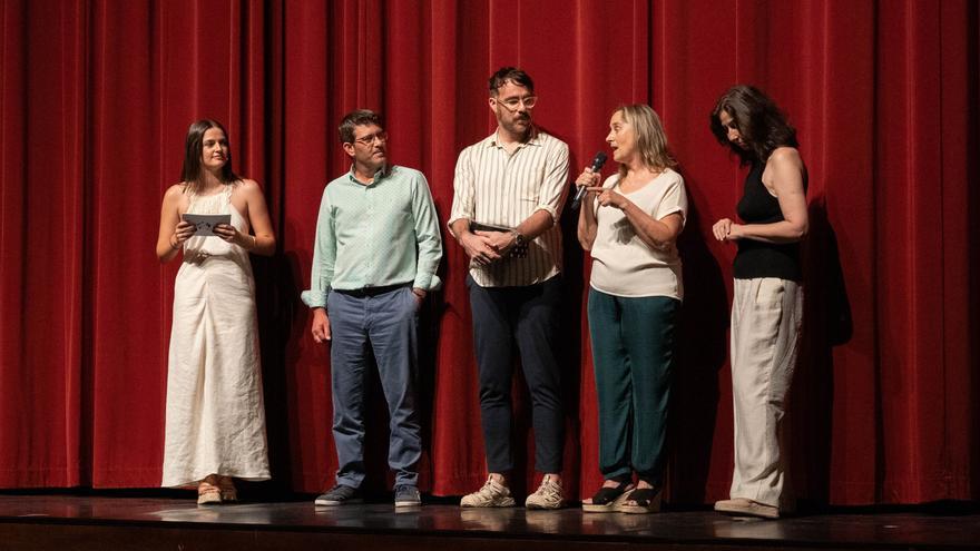 Reconocimiento a Marcos Morau dentro de la Gala &quot;Masters pel món&quot; en Ontinyent