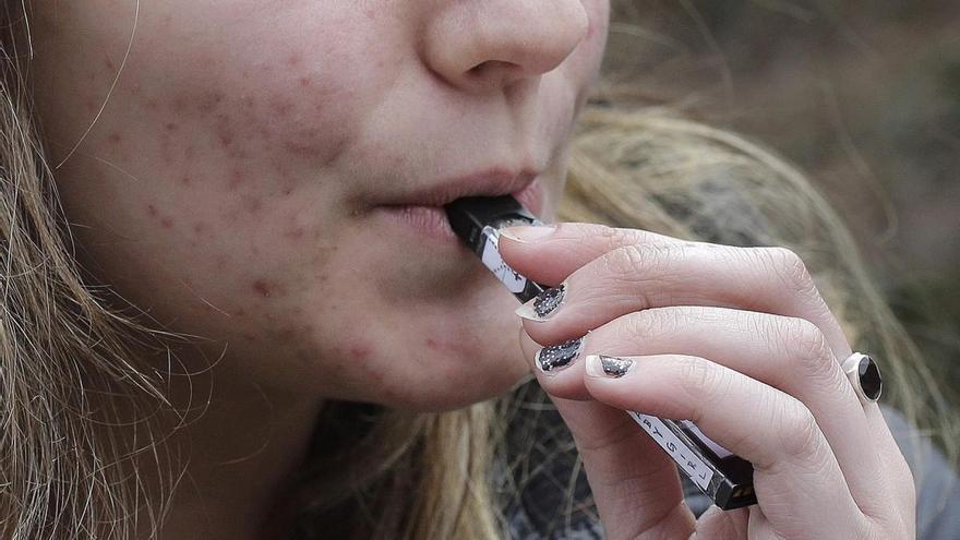 La OMS avisa: los cigarrillos electrónicos son &quot;inseguros&quot;