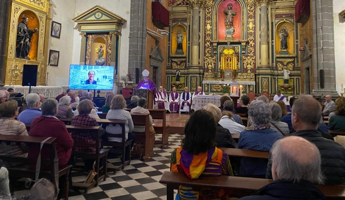 Homenaje en memoria de Segundo Díaz en la Iglesia de San Francisco de Borja.