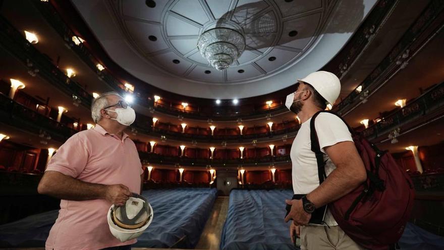 Instalan una nueva cortina automática antifuegos en el Gran Teatro