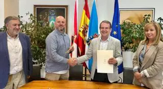O Marisquiño y Concello firman el convenio para la ayuda: un millón de euros