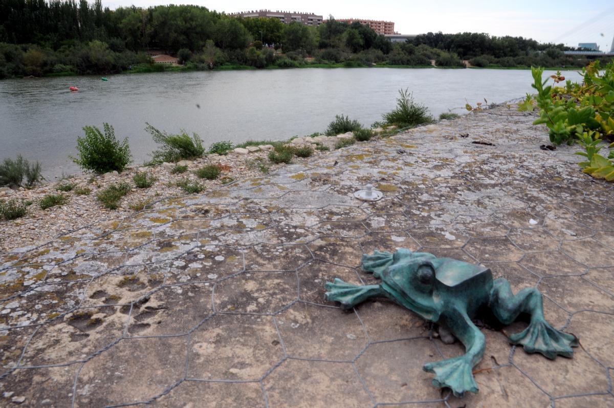 Muere Miguel Ángel Arrudi, el escultor de las ranas de la Expo