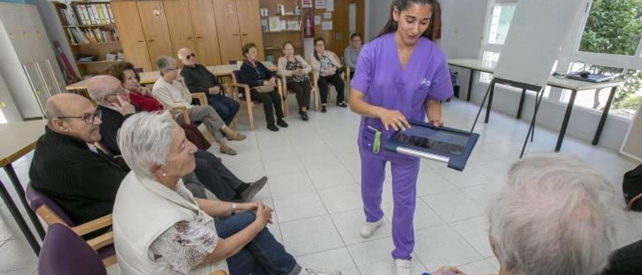 Sin recursos contra el alzhéimer