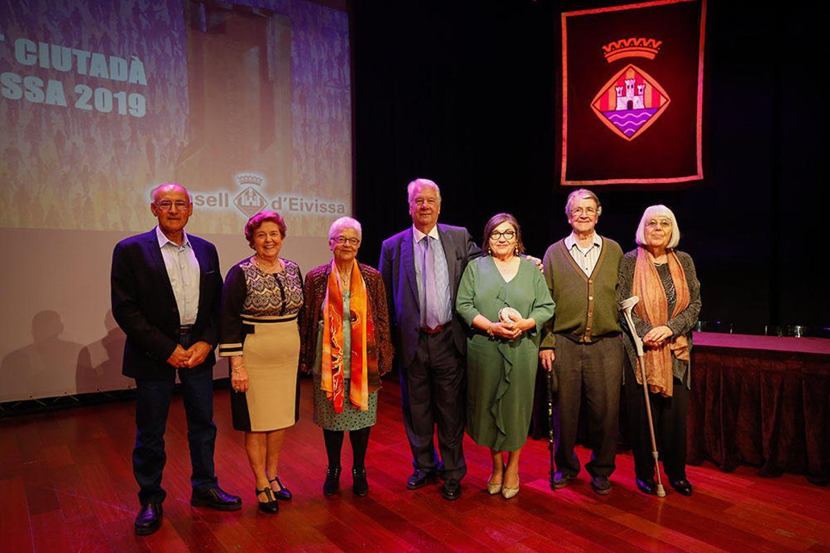 El Consell de Ibiza entrega sus máximas distinciones en una gala marcada por el recuerdo a Joan Tur.