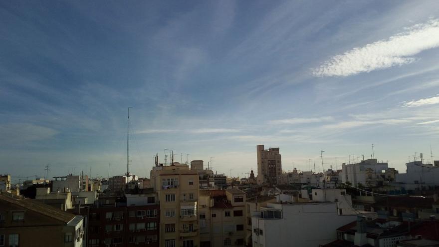 Valencia desactiva la alerta por contaminación atmosférica