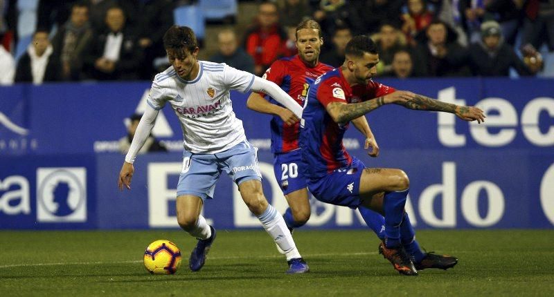 El Real Zaragoza vence al Extremadura