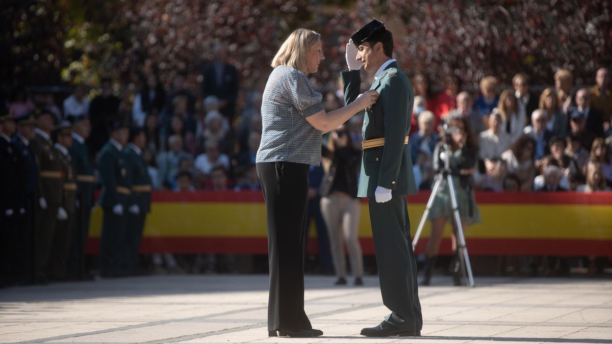 LA MARINA. ACTO 12 OCTUBRE GUARDIA CIVIL