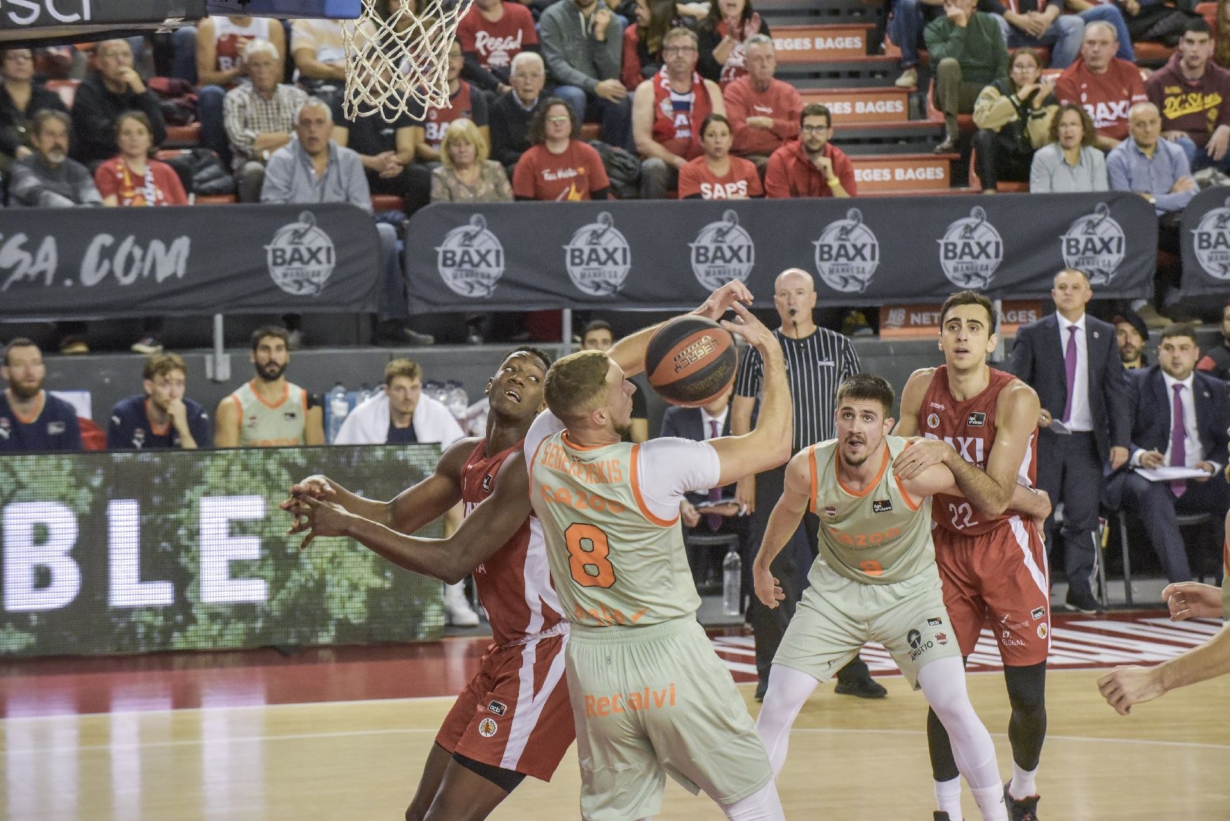 Les imatges de la victòria del Baxi contra el Baskonia