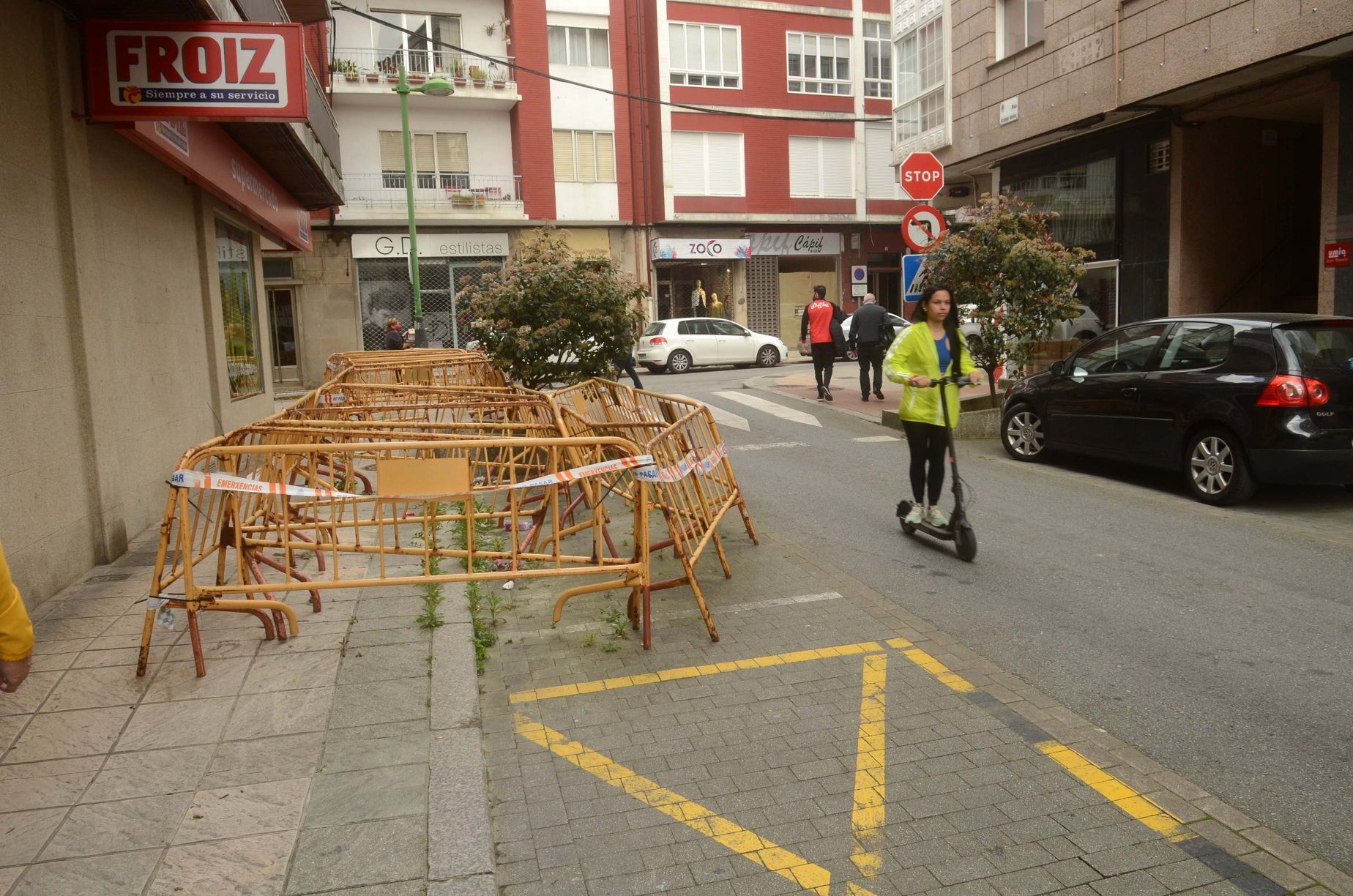 Una de las zonas del centro de Vilagarcía en la que proliferan las vallas.