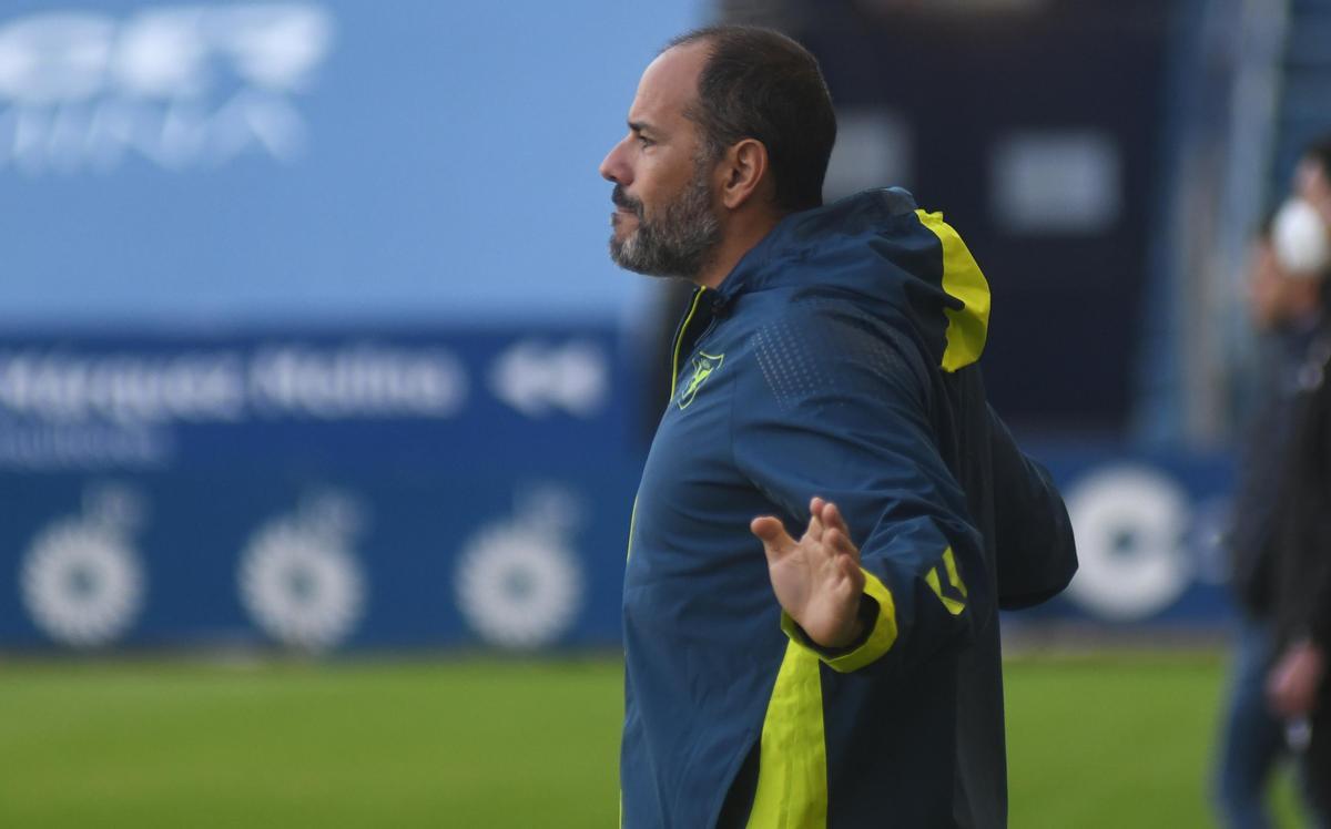 El UCAM Murcia recupera la sonrisa a costa del Algeciras (2-0) El UCAM Murcia recupera la sonrisa a costa del Algeciras (2-0)