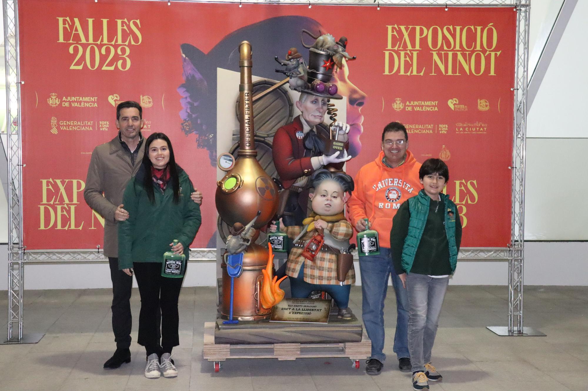 Fallas 2023  Entrega de Ninots a la Exposición (sesión martes