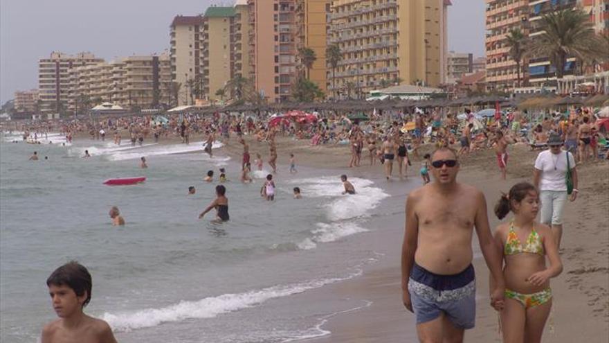 La costa andaluza ofrece 800 kilómetros de variadas playas