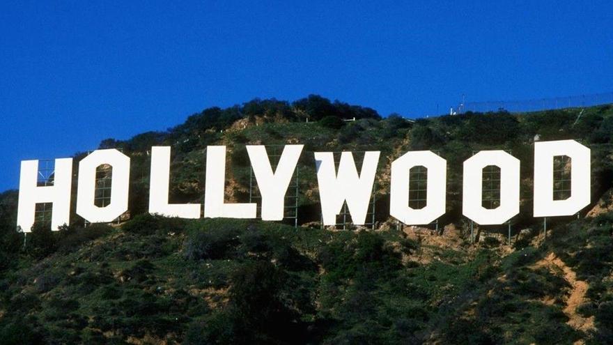 Trabajadores de Hollywood reservaron indebidamente citas para vacunarse