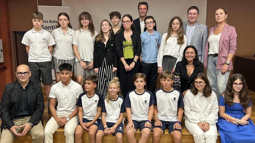 Alumnos de Ibiza y Formentera brillan en el concurso escolar de redacción periodística de Baleares